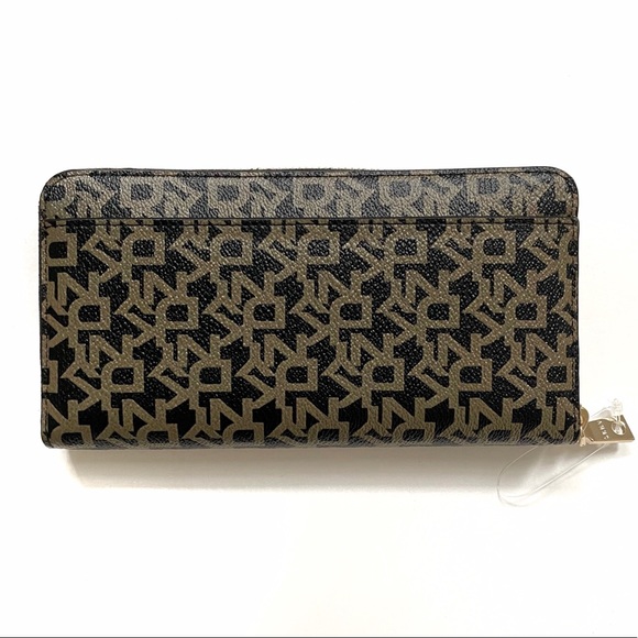 DKNY Bryant Zip Around Logo Continental Wallet NWT - Picture 4 of 11